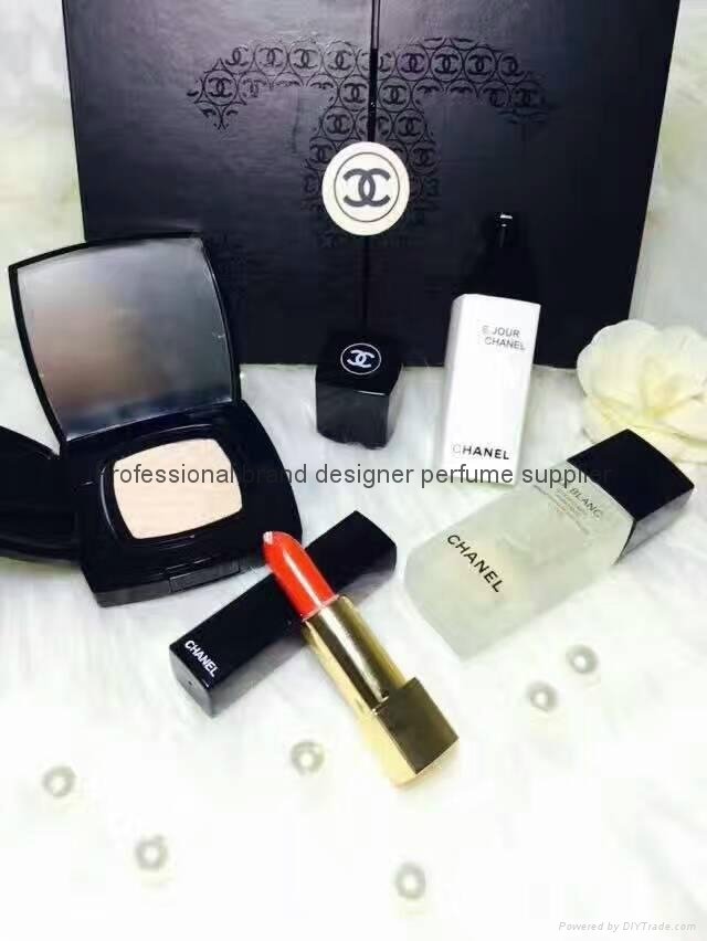 High quality hot sale brand makeup gift set  3