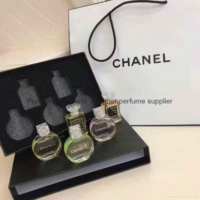 Small cologne sets  3