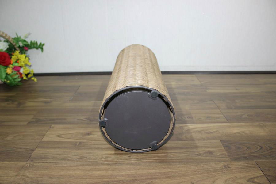 Round poly rattan umbrella holder CH2820A/1BR 2