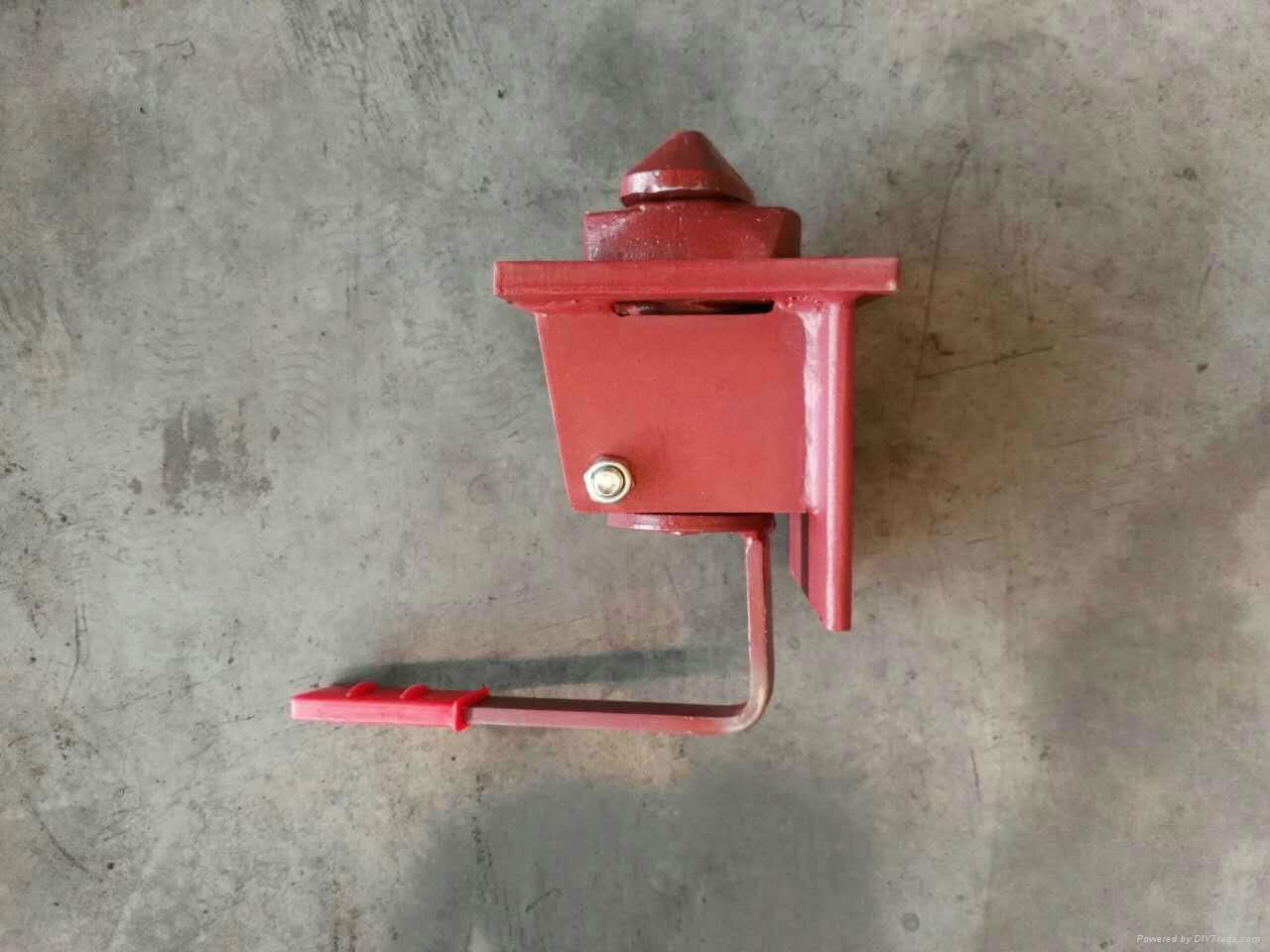 container twist locks Truck and trailer  2