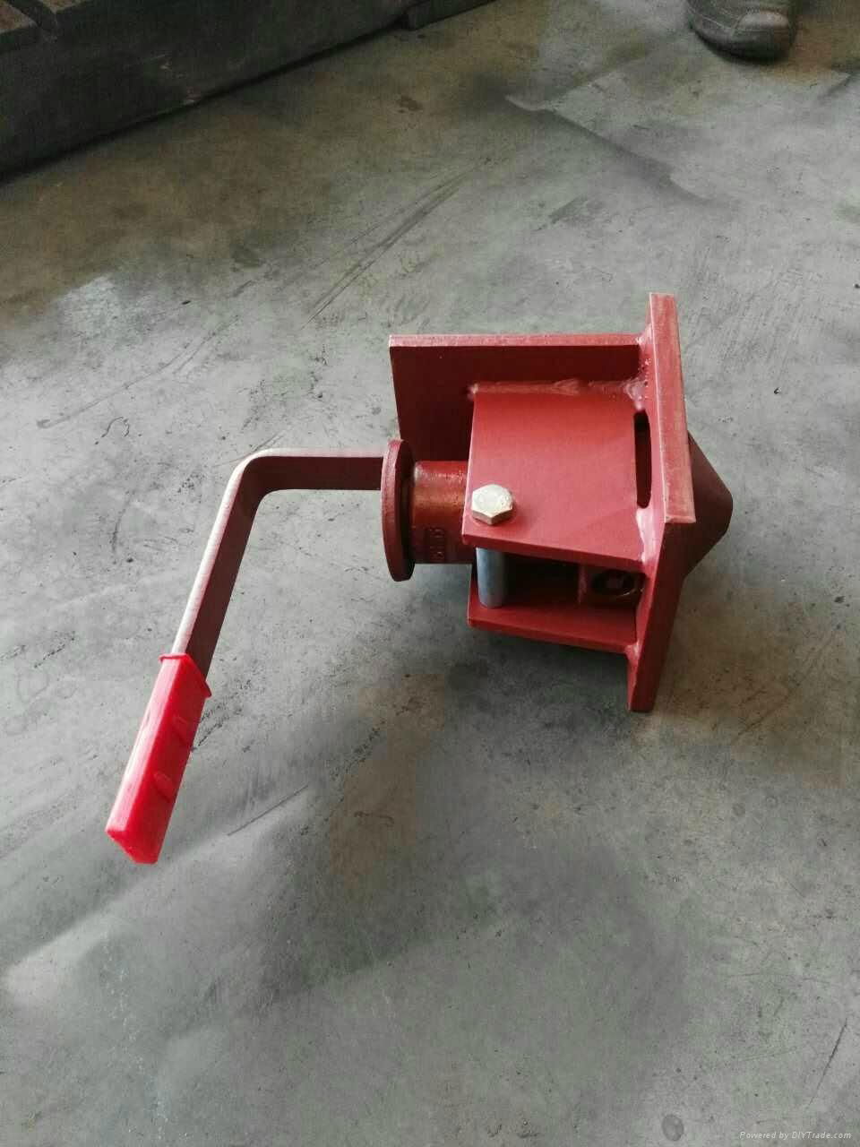 container twist locks Truck and trailer  4