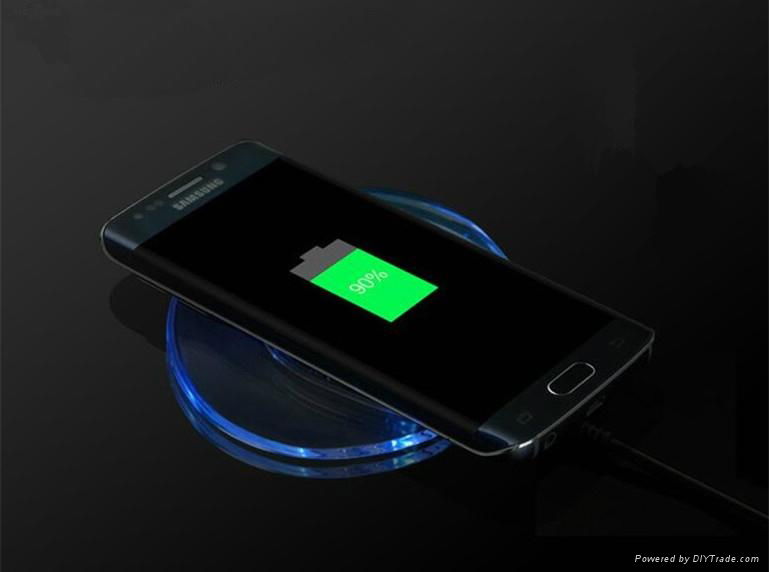 Universal QI Wireless Charger For Samsung Galaxy S7 S6 S5 S4 Note3 Note5 2