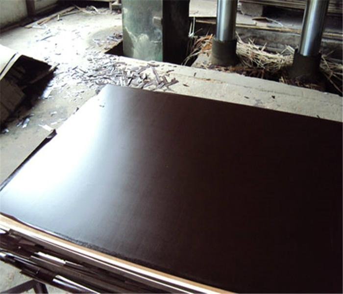  Chinese Film Faced Plywood with Two Times Hotpress 5