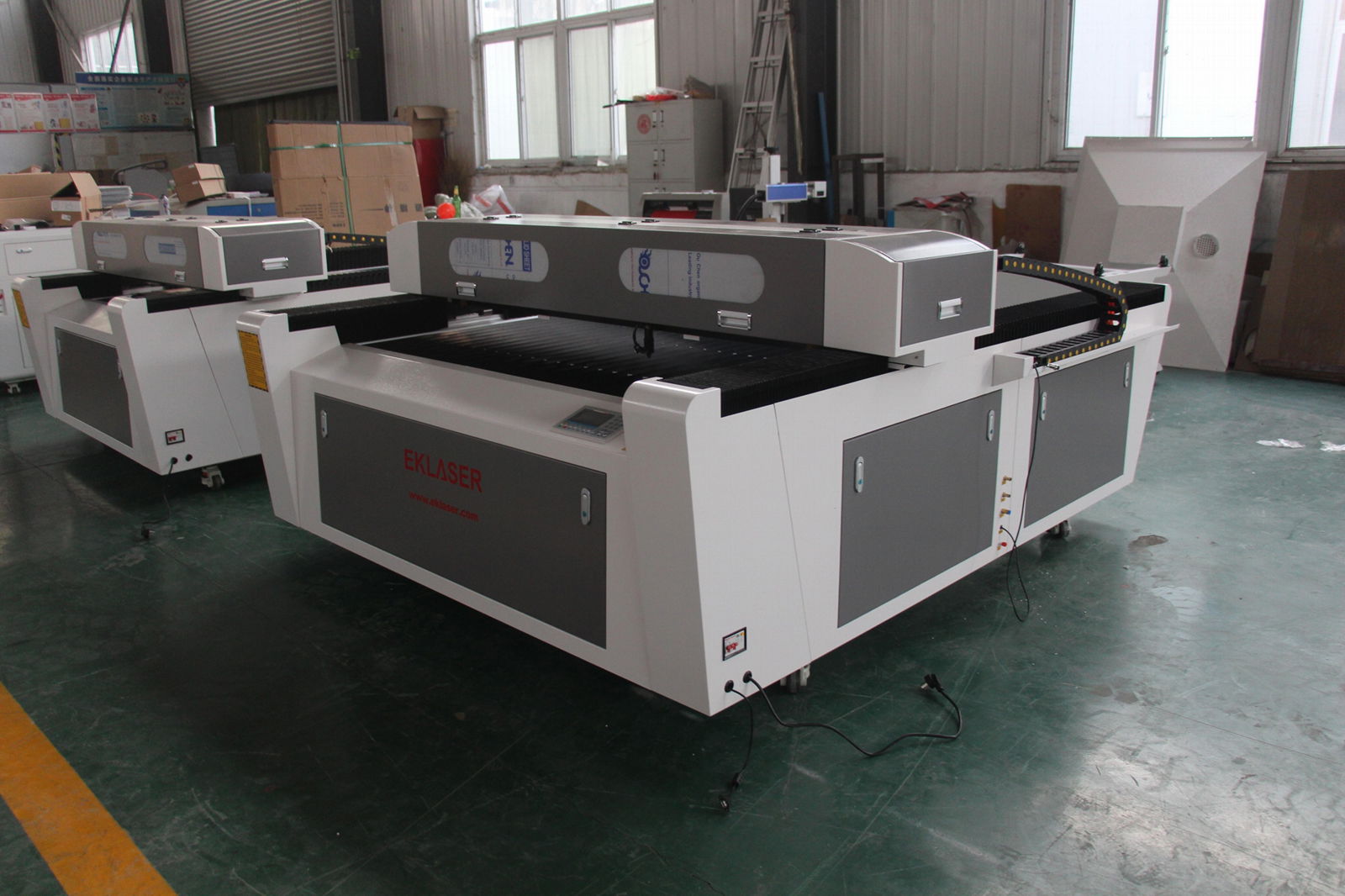 Laser cutting machine model 1830 can cut teak 5