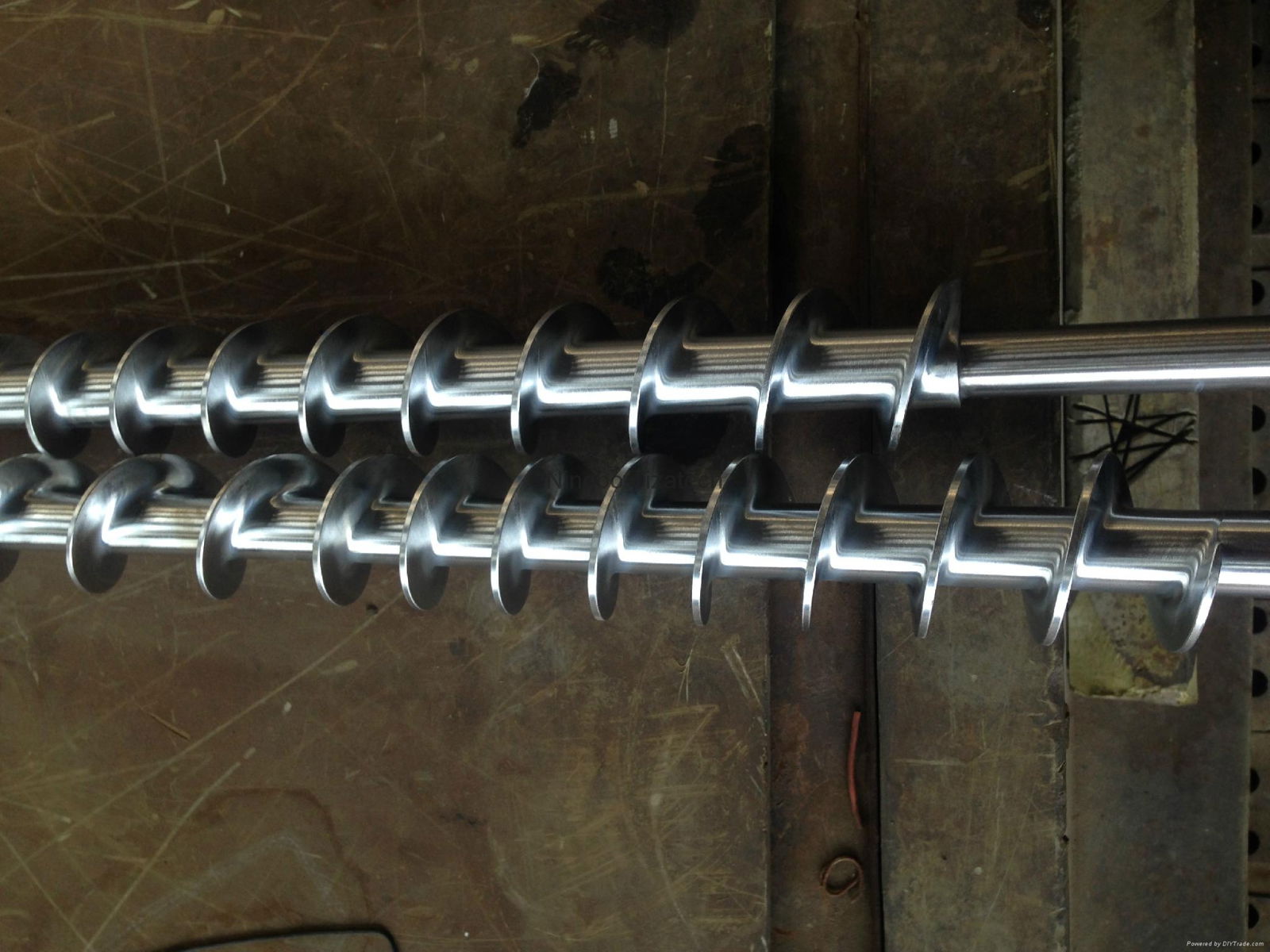 IMM Extruder screw barrel for plastic rubber production 4