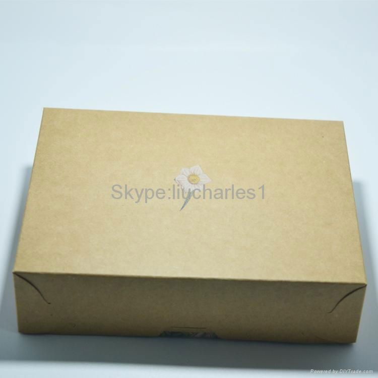 Custom flower pattern kraft paper packaging box