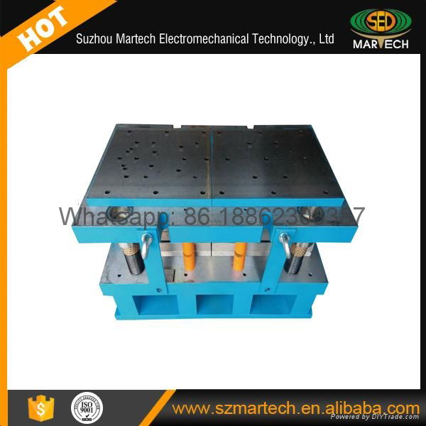 High Efficiency Precision Auto Progressive Stamping Die 4