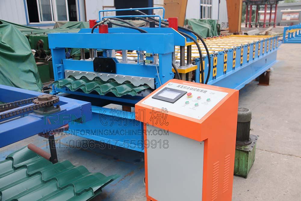 Aluminum Roof Glazed Tile Roll Forming machine 3