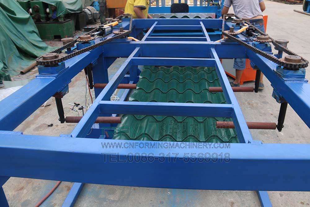 Aluminum Roof Glazed Tile Roll Forming machine 2