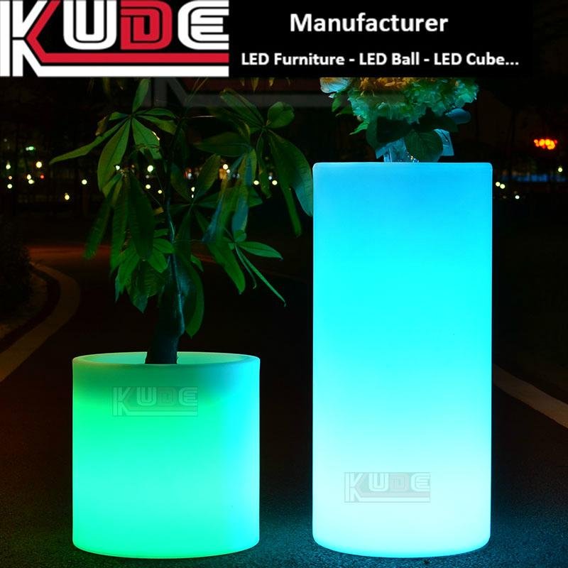 Illuminated Cube Pots Illuminated Planter for Hotel Resturant 2