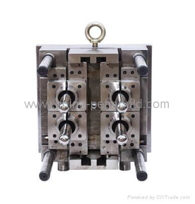 4cavity PET preform mould,PET preform mold，PET preform die 2