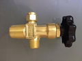 Steel Gas Cylinder Oxygen Nitrogen Argon CO2 Cylinder Valve 2