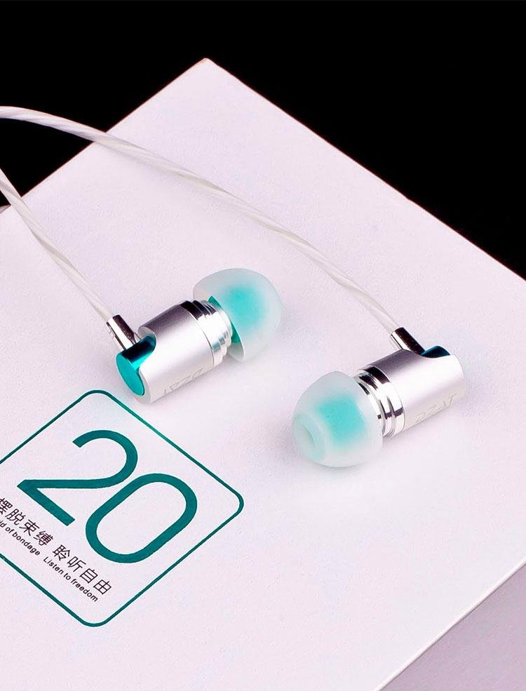DZAT DR-20 Fashion in-ear Earbuds For iPhone With Mic clear bass 5