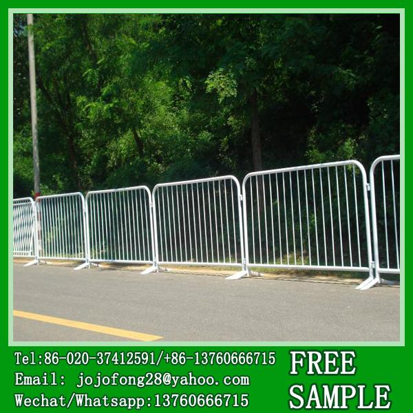 NewZealand hot dipped galvanized cross feet moble fencing 4