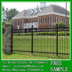 Polyester coated black tubular picket fence panels