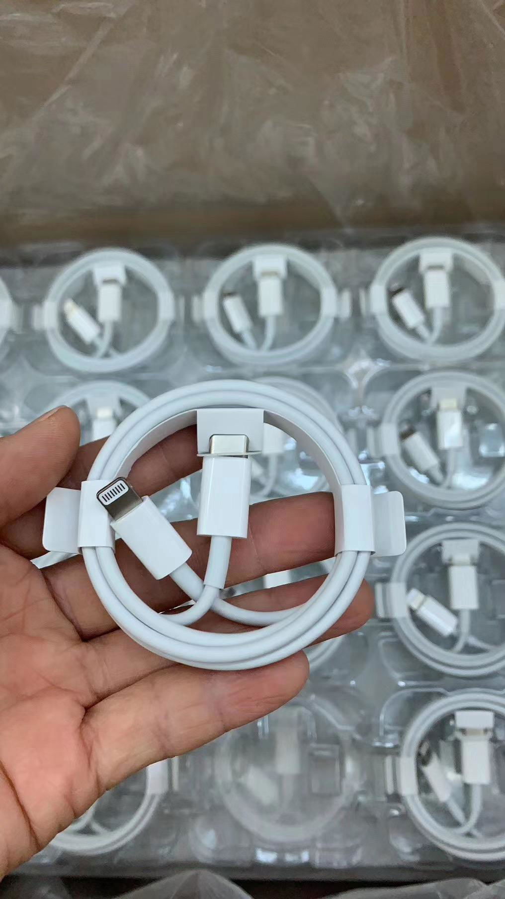 Hot sell USB date cable USB charger 2m/1m  date cable USB adaptor 