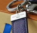 2023 new hot metal LV Chain fashion key fashion gift key Chain 