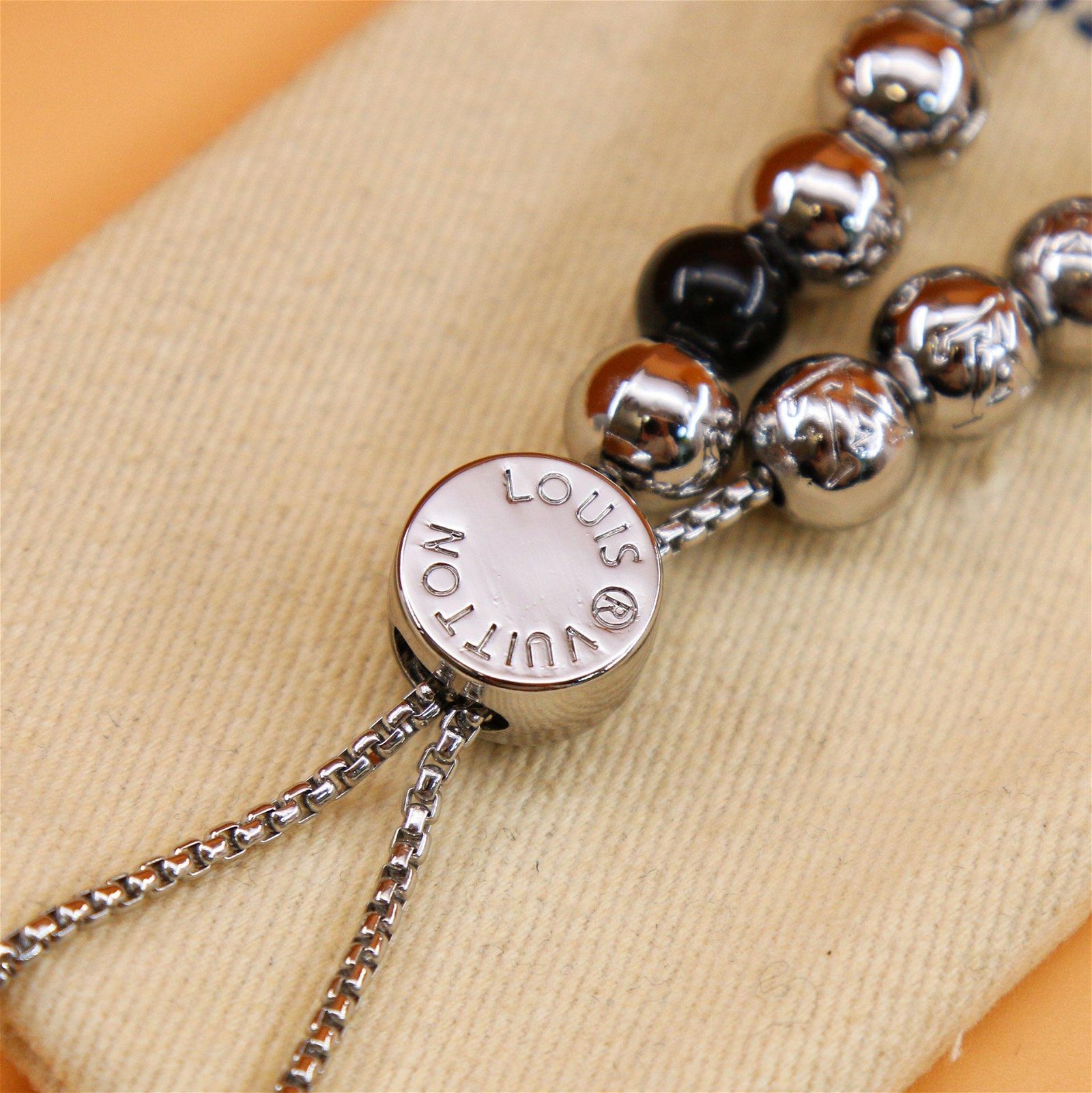 2023 Monogram Beads       and Chain fashion key fashion gift key Chain  Jewllery 4