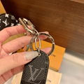 new Louis Vuitton LV Key chain Fashionable metal bag decoration bag accessories 