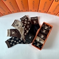 2025 fashion LV Mid-length stacked socks Stocking silk socks cotton socks LV  