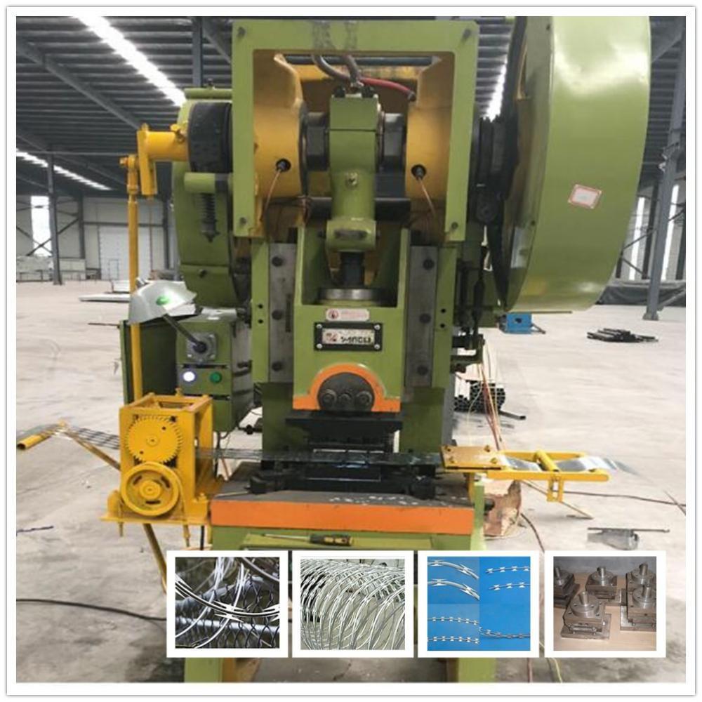 Heavy hexagonal mesh double twist barbed wire machine 5