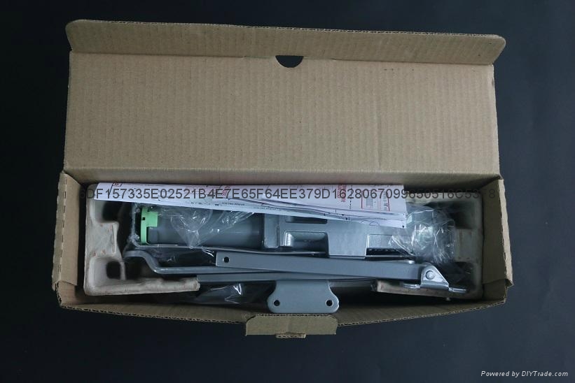 安朗杰LCN1461RW/PA-689闭门器 3