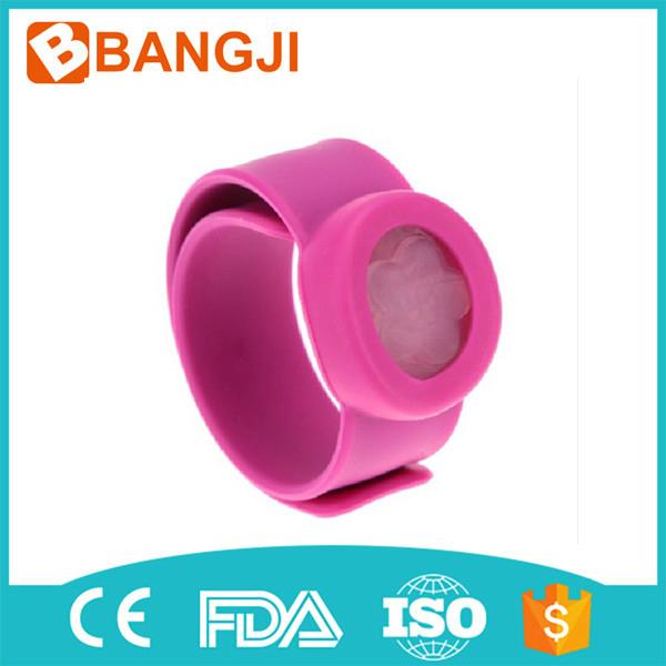 100% natural essential oil silicone cartoon anti mosquito bracelet for kids 2