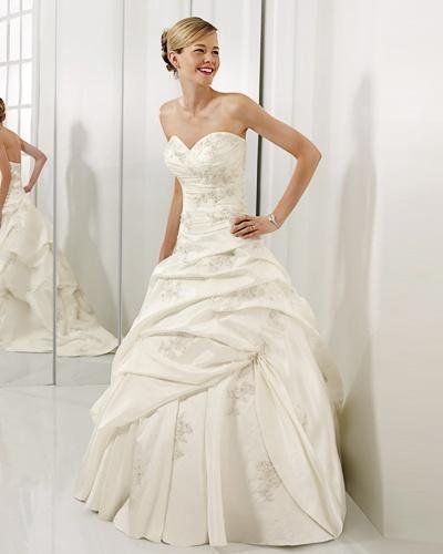 Princess Ball Gown Sweetheart Cathedral Train Taffeta Beading Embroide 3