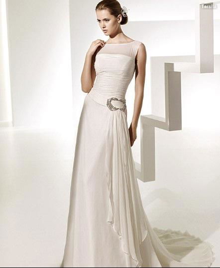 A line Bateau Neck Chapel Train Chiffon Beading Ruffled Wedding Dress 3