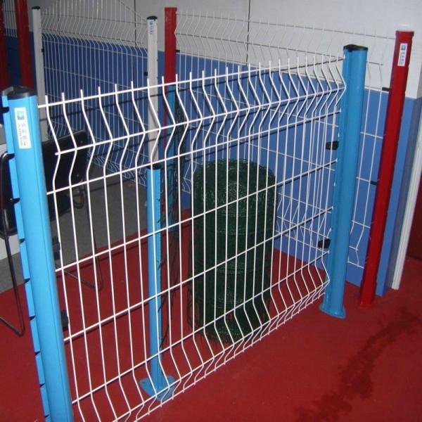 high quality galvanized and PVC welded wire mesh 3