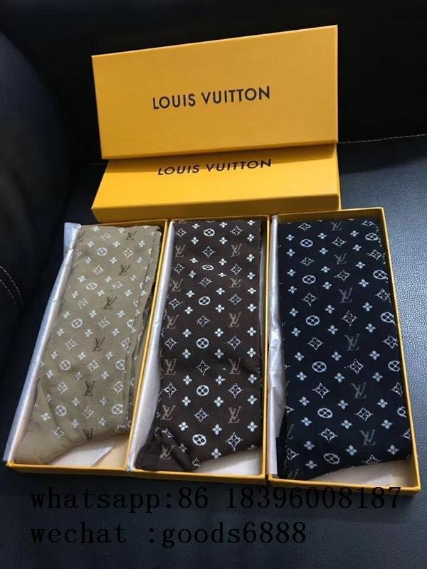 Wholesale Long Socks Louis Vitton Stockings Blend LV ...