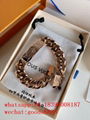 wolesale cheap factory price top Louis Vuitton Chain Links Patches  necklace