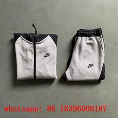 wholesale 1:1 original      Set Tech Fleece - Black & Light Grey sports suit