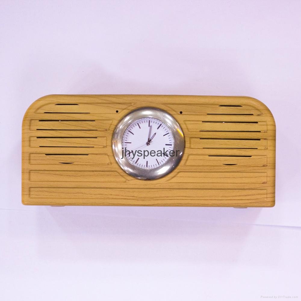 2017 newest high quality Hotel alarm clock wireless wooden bluetooth speaker  4