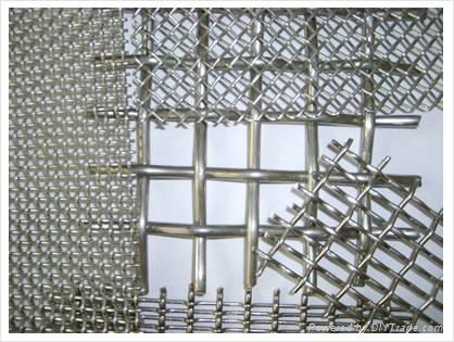 CRIMPED WIRE MESH 4