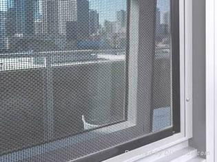 STAINLESS STEEL SECURITY SCREEN 3