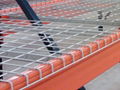 Wire mesh decking for step beam pallet racking 2