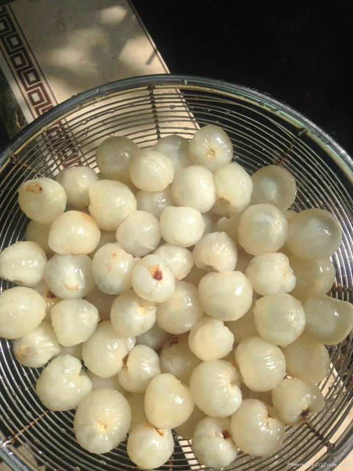 Canned Lychee (litchi) fruit 2