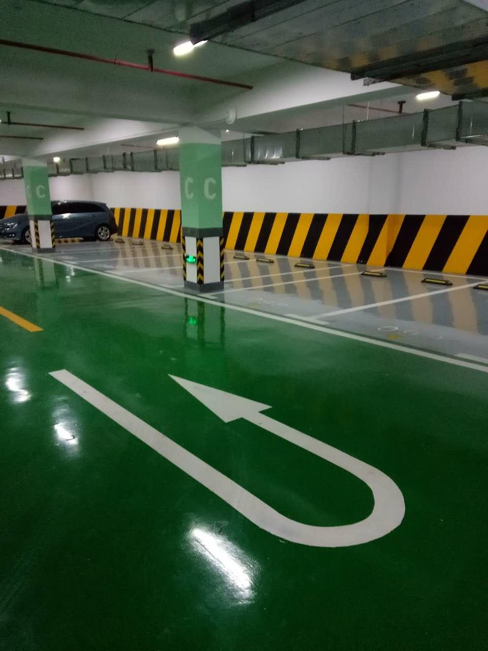 南京地下车库划线