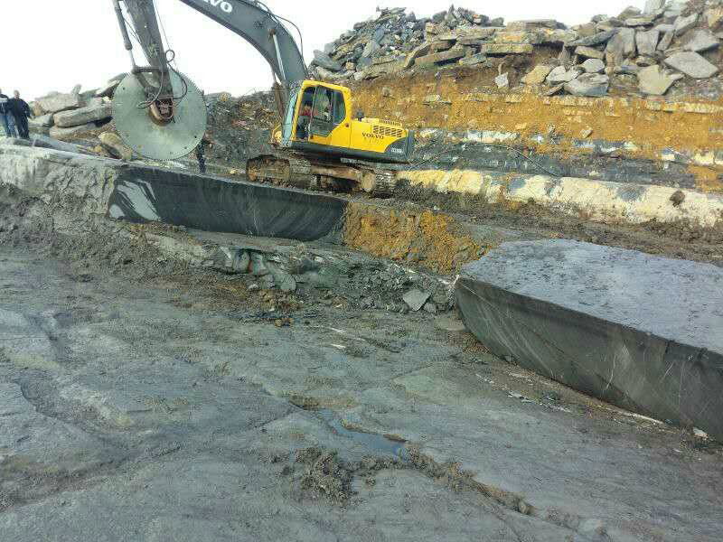 excavator rock saw block cutter 3