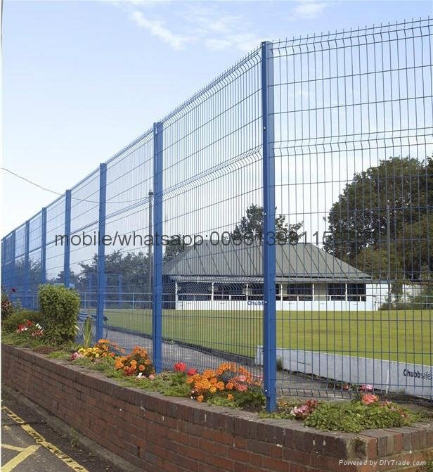 2017galvanized pvc coated welded wire mesh fence 5