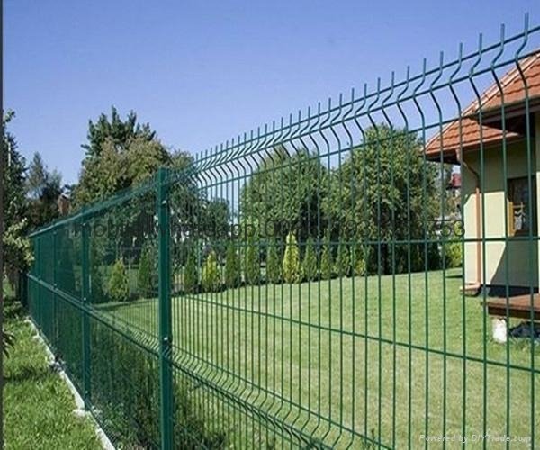 green color pvc coated backyard garden fence 4