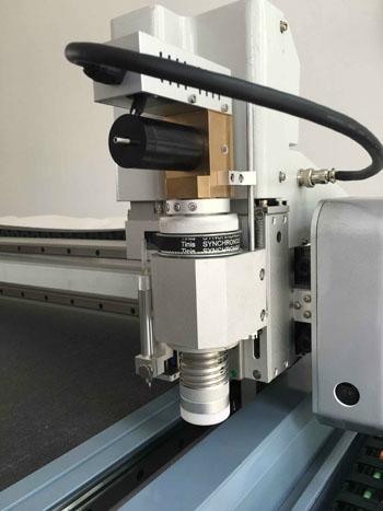 丽卡振动刀切割机