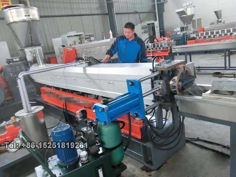 PA glassfiber twin screw extruder pelletizing line  3