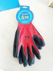 13gauge red polyester liner with black latex crinkle finished palm coating glove