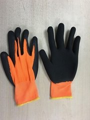 13 gauge polyester liner with latex foam finished palm coating glove