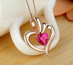 Delicate zircon heart pendant professional custom jewelry DIY fashion