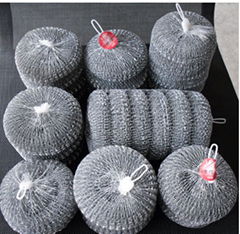 Galvanized wire mesh scourer scrubber sponge