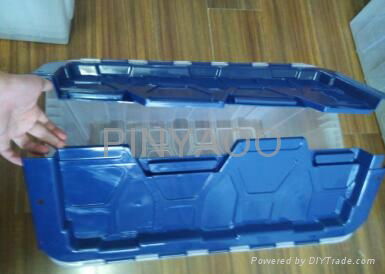 Plastic swing lid storage tote 2