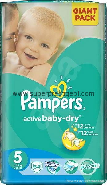 Pampers giant pack midi 90